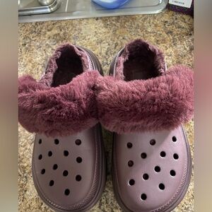 Women Fuzzy Lined Clogs - Purple